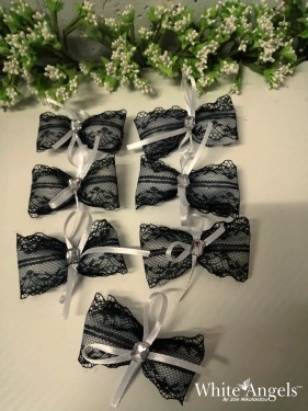 kg20  black lace