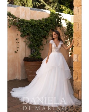 6325 RUFFLES (Daniela Di Marino)